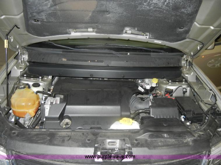 image for item D4884 2009 Dodge Journey SXT SUV <br />Non-repairable title, parts only