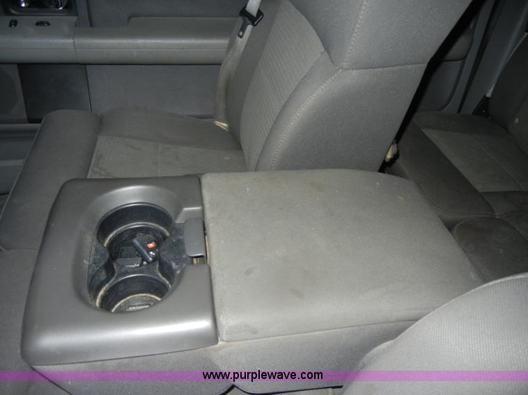 image for item D4887 2004 Ford F150 XLT SuperCab pickup truck
