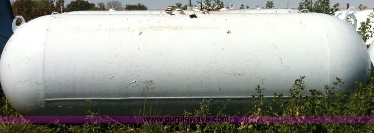 image for item B1493 500 gallon propane tank