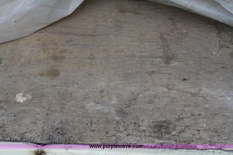 image for item B6886 1991 Diamond double axle enclosed trailer