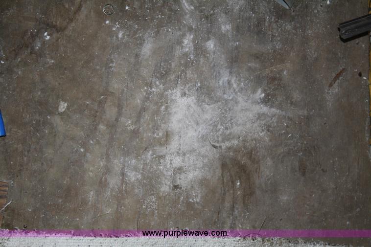 image for item B6886 1991 Diamond double axle enclosed trailer