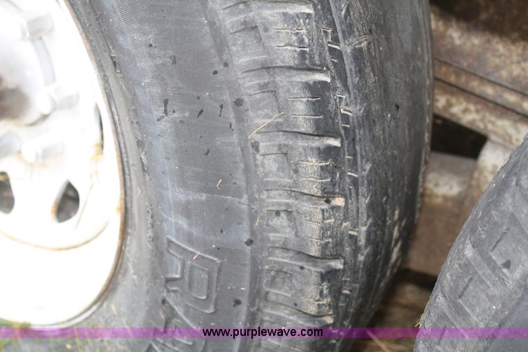 image for item B6886 1991 Diamond double axle enclosed trailer