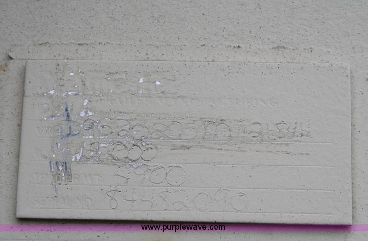 image for item B6886 1991 Diamond double axle enclosed trailer