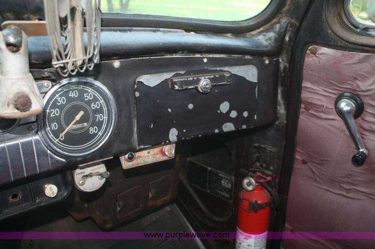 image for item B6892 1953 Diamond 921T Deluxe semi truck