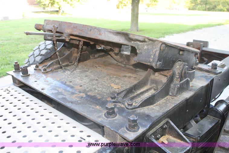 image for item B6892 1953 Diamond 921T Deluxe semi truck