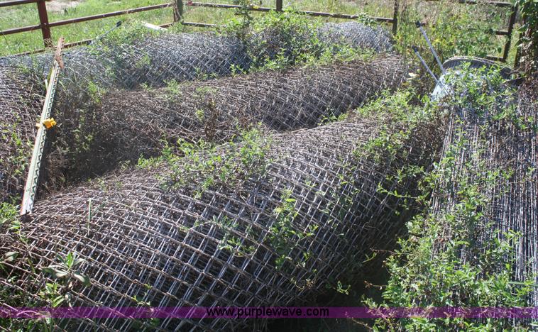 image for item B6907 Chain link fence and gates