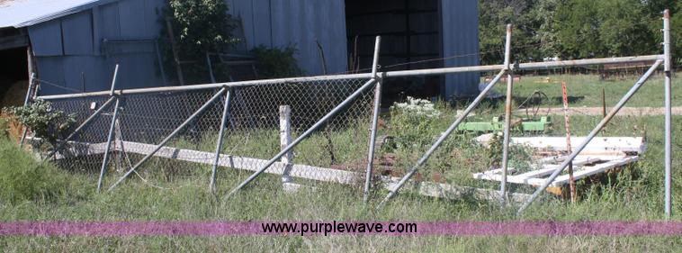 image for item B6907 Chain link fence and gates