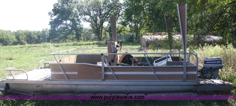 image for item B6918 Pontoon boat