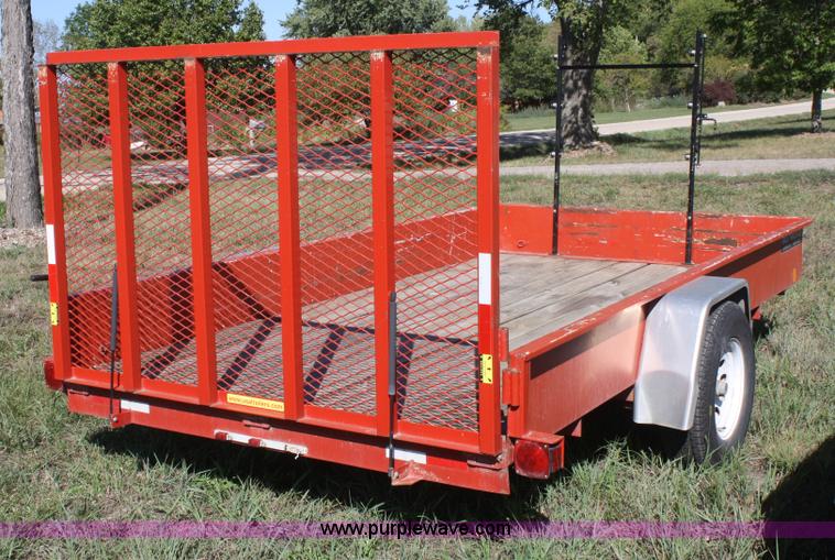 image for item B6987 2003 Eagle 12' trailer