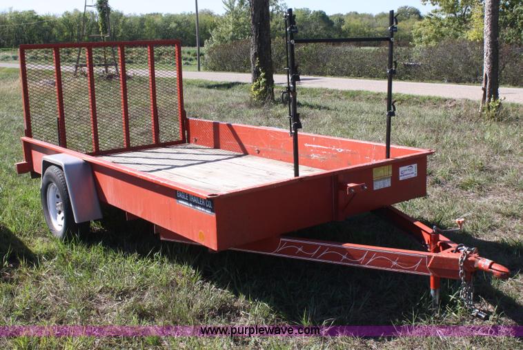image for item B6987 2003 Eagle 12' trailer