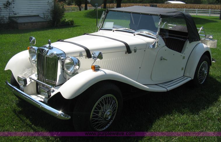 image for item B8070 1988 1952 MG-TD replica kit car