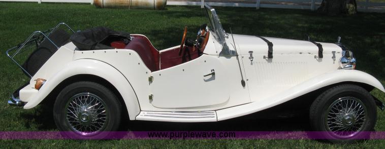 image for item B8070 1988 1952 MG-TD replica kit car