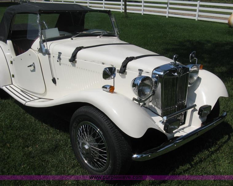 image for item B8070 1988 1952 MG-TD replica kit car