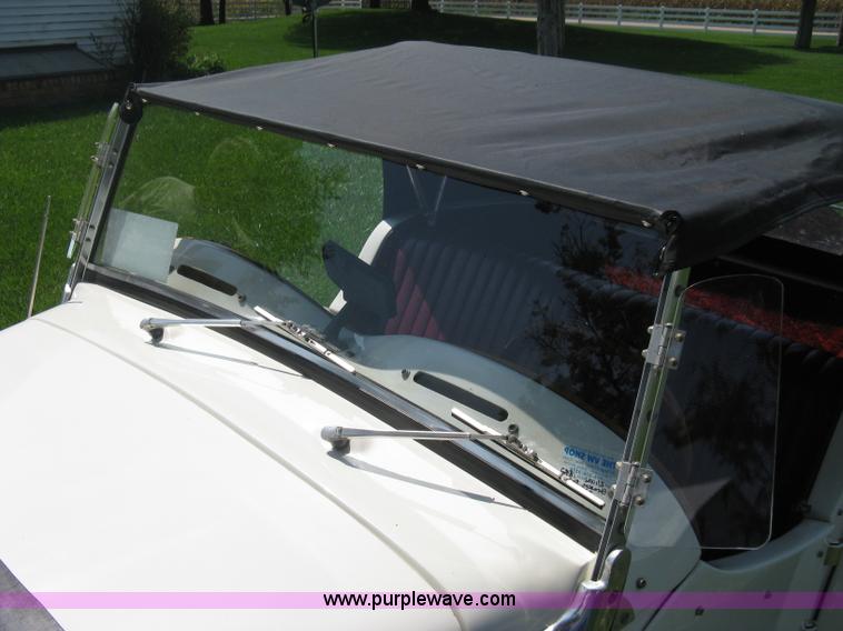 image for item B8070 1988 1952 MG-TD replica kit car