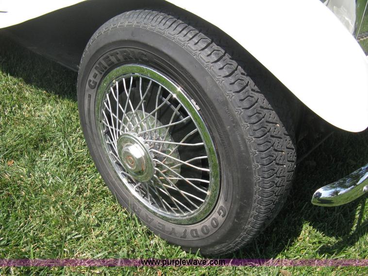 image for item B8070 1988 1952 MG-TD replica kit car