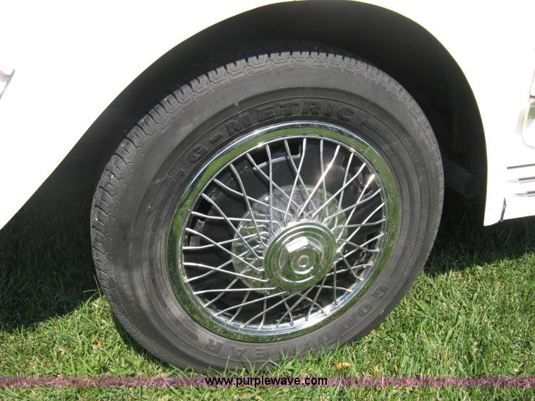 image for item B8070 1988 1952 MG-TD replica kit car