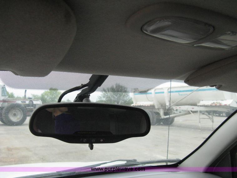 image for item B8148 2005 Chevrolet Trailblazer LS SUV