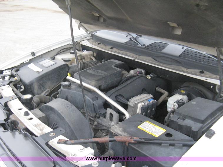 image for item B8148 2005 Chevrolet Trailblazer LS SUV
