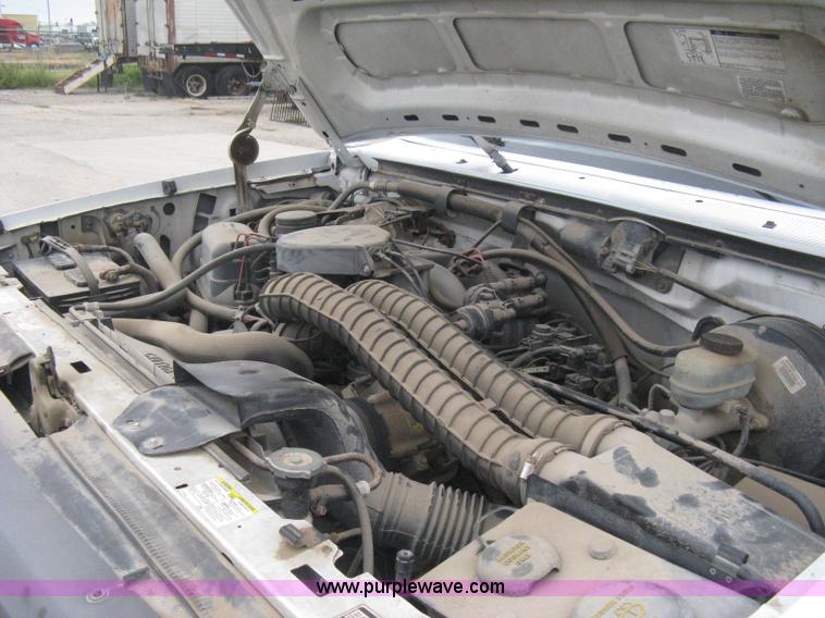 image for item B8149 1997 Ford F250 Heavy Duty pickup truck