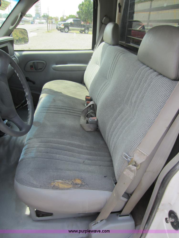 image for item D5600 1999 Chevrolet flatbed pickup truck