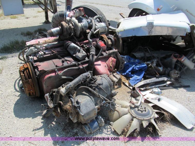 image for item E2095 2007 Kenworth T800 semi truck