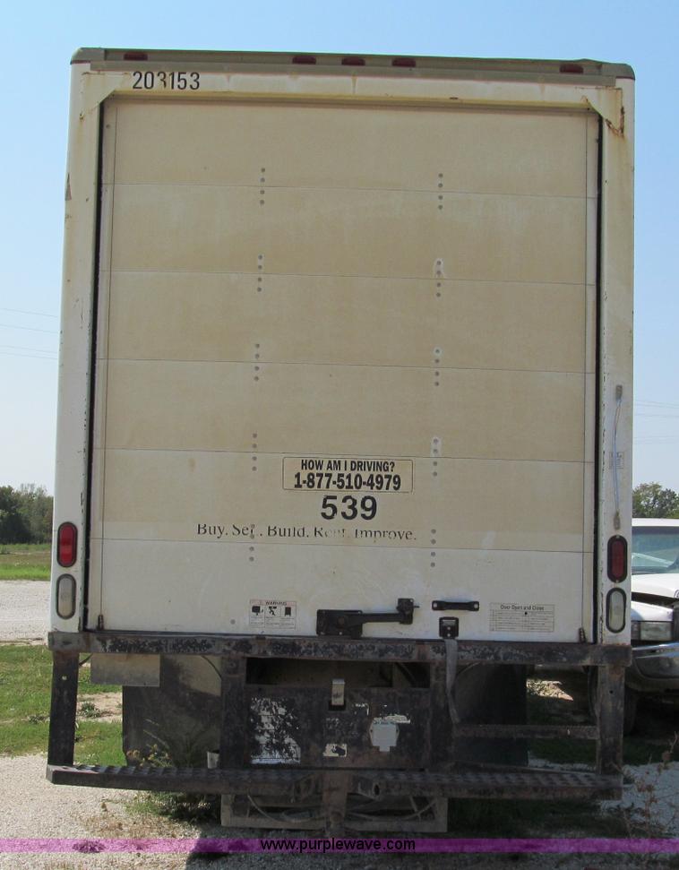 image for item E2101 1999 GMC C6500 box truck