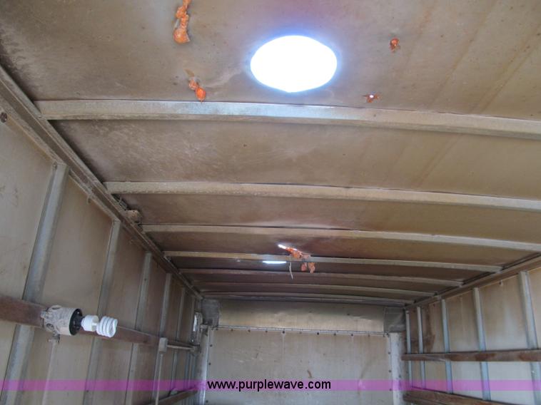 image for item E2101 1999 GMC C6500 box truck