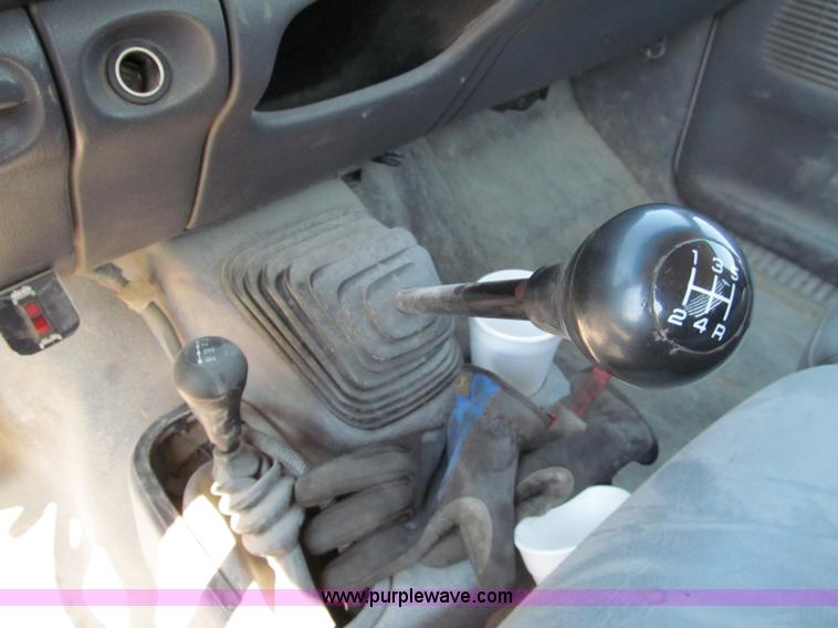 image for item E2105 1998 Dodge Ram 3500 flatbed pickup truck