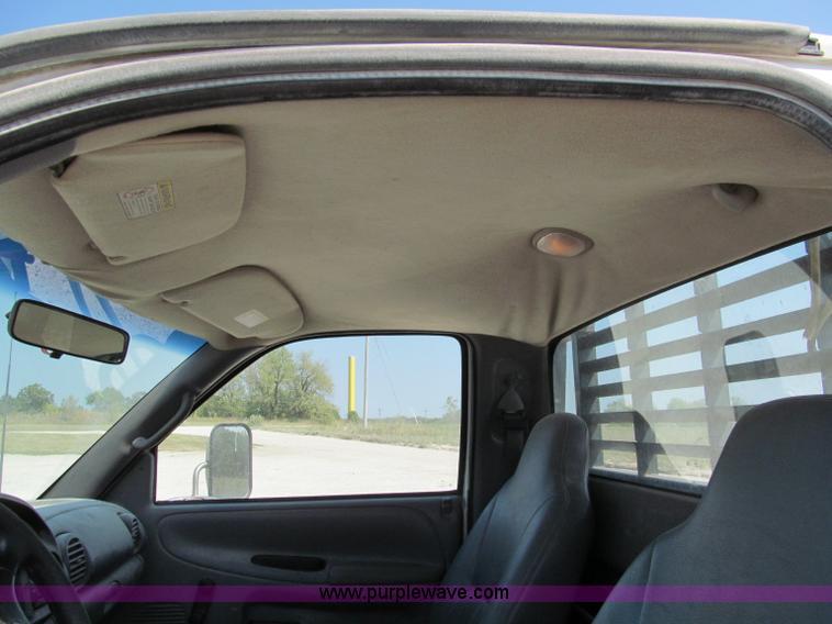 image for item E2105 1998 Dodge Ram 3500 flatbed pickup truck