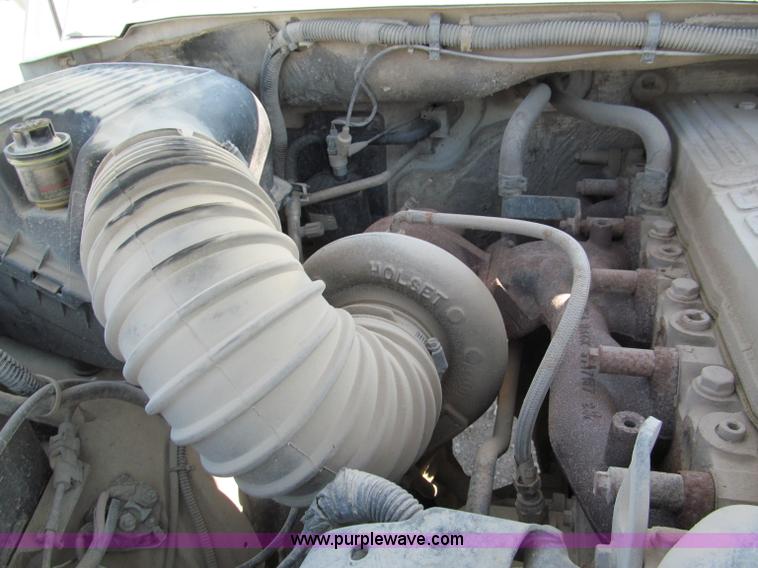 image for item E2105 1998 Dodge Ram 3500 flatbed pickup truck