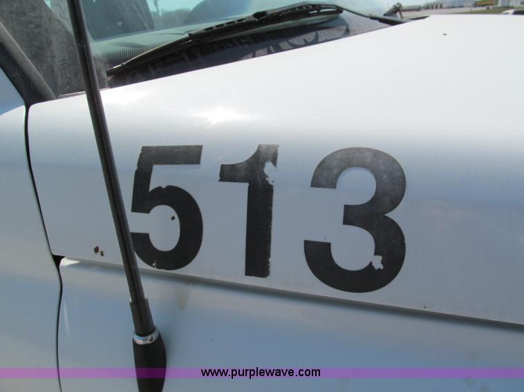 image for item E2105 1998 Dodge Ram 3500 flatbed pickup truck