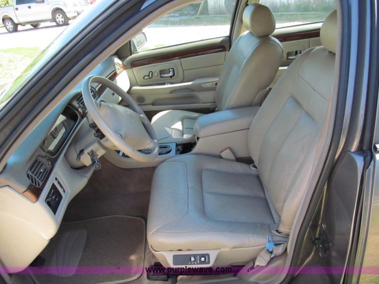 image for item E2157 1998 Cadillac DeVille Concours