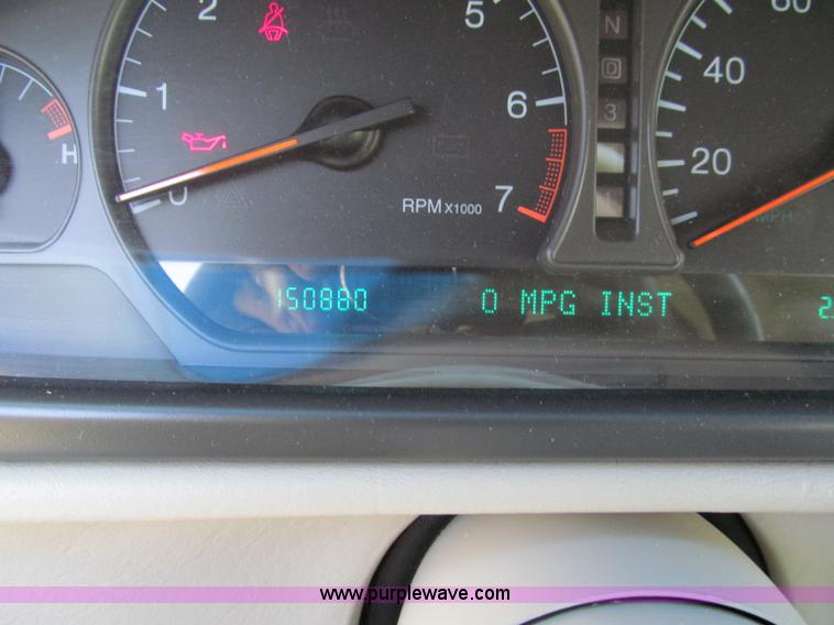 image for item E2157 1998 Cadillac DeVille Concours