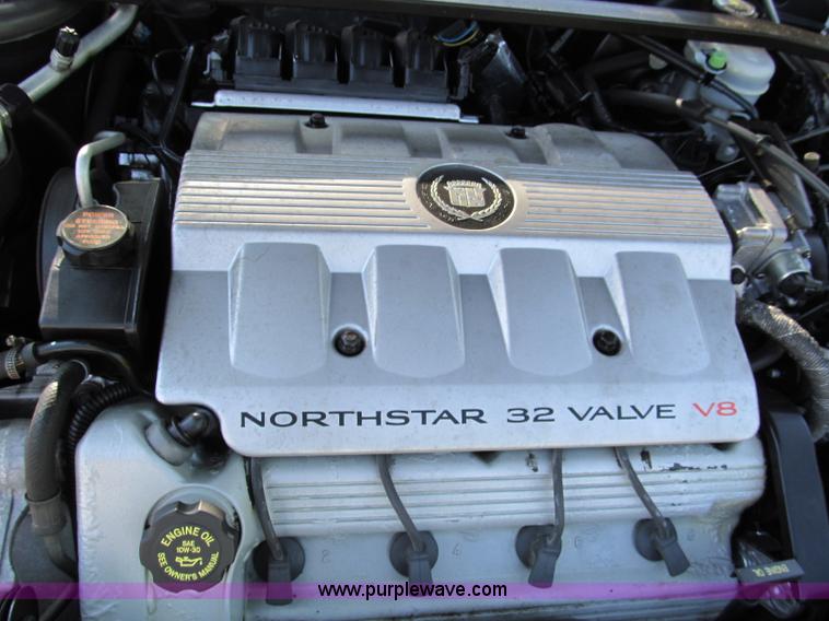 image for item E2157 1998 Cadillac DeVille Concours