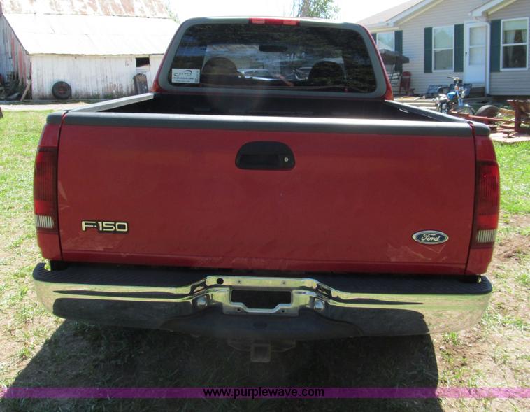 image for item E2158 1997 Ford F150 XL SuperCab pickup truck