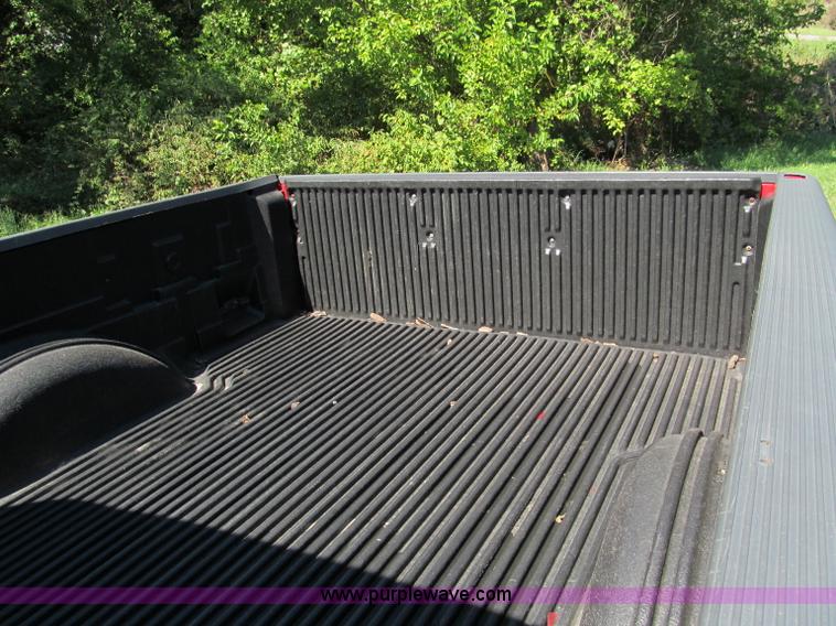 image for item E2158 1997 Ford F150 XL SuperCab pickup truck