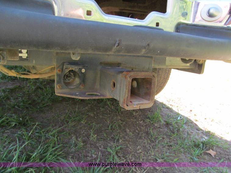 image for item E2158 1997 Ford F150 XL SuperCab pickup truck