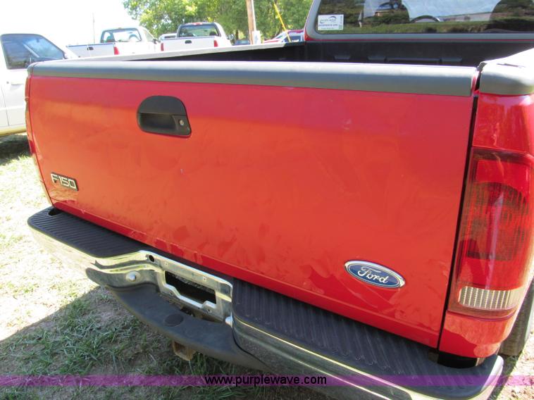 image for item E2158 1997 Ford F150 XL SuperCab pickup truck