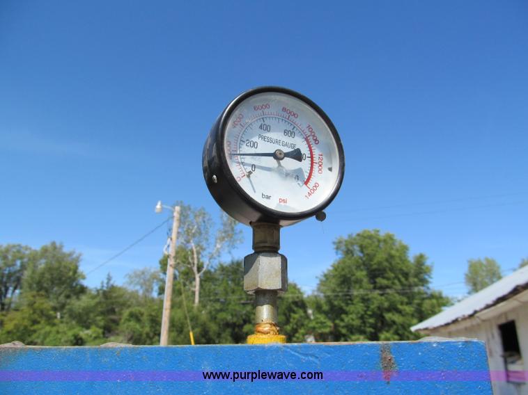 image for item E2169 Cummins 50 ton shop press