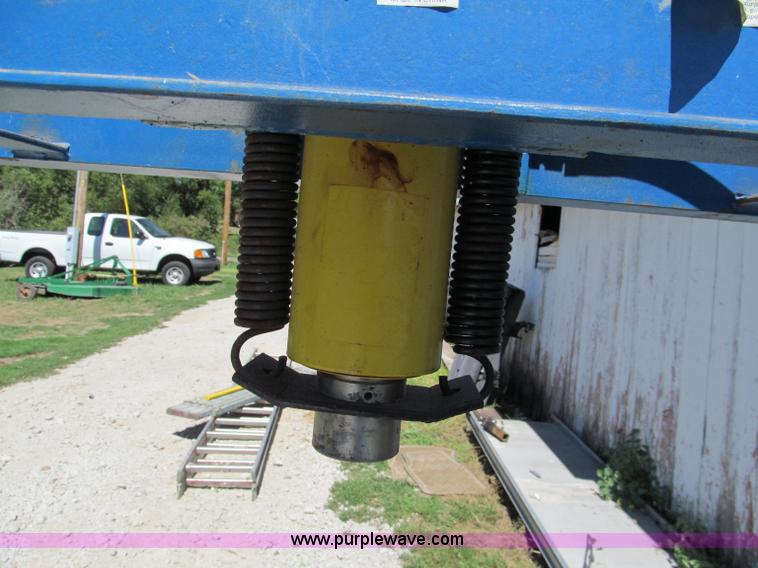 image for item E2169 Cummins 50 ton shop press