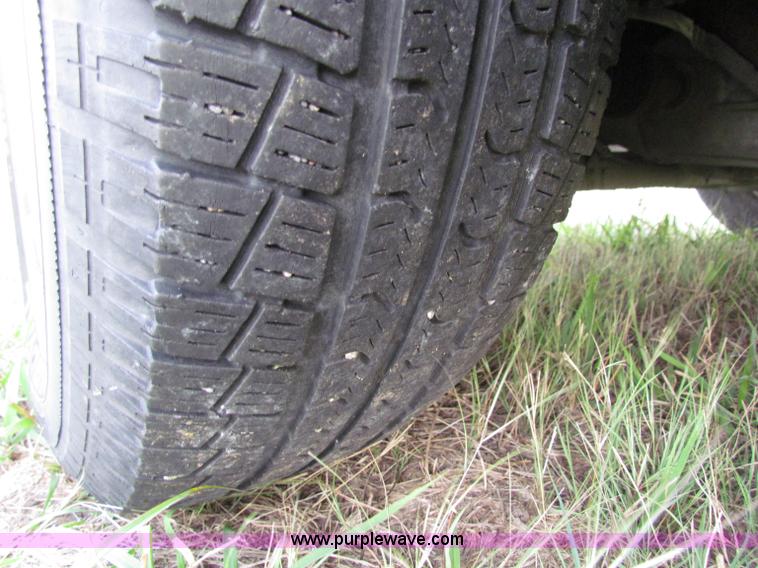 image for item E8032 2003 Buick Rendezvous CXL SUV