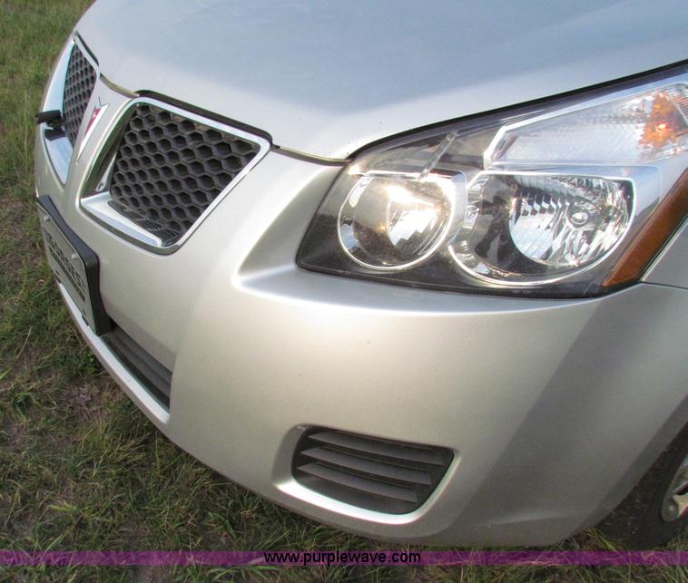 image for item E8033 2009 Pontiac Vibe