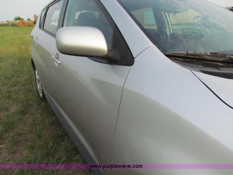 image for item E8033 2009 Pontiac Vibe