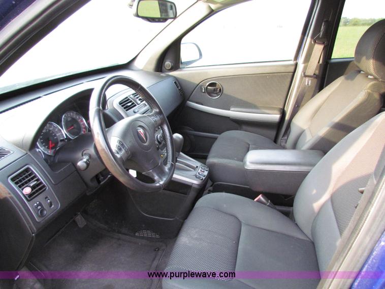 image for item E8034 2006 Pontiac Torrent SUV