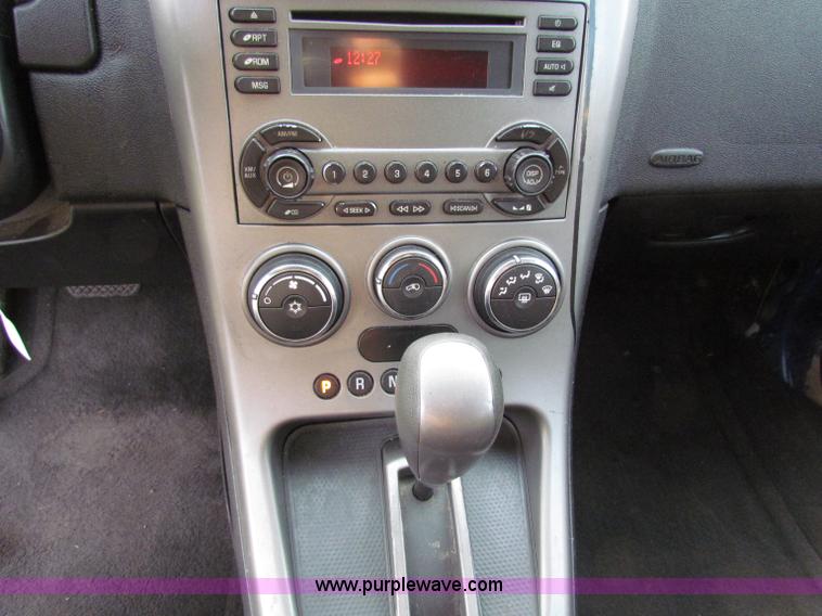 image for item E8034 2006 Pontiac Torrent SUV