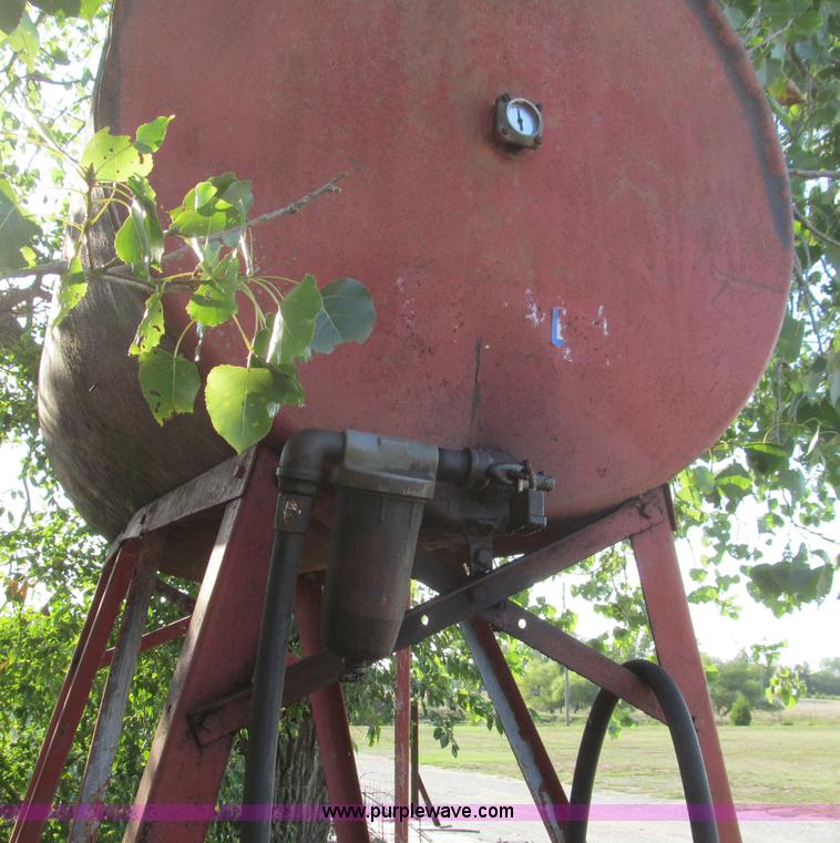 image for item F4567 300 gallon fuel tank on stand