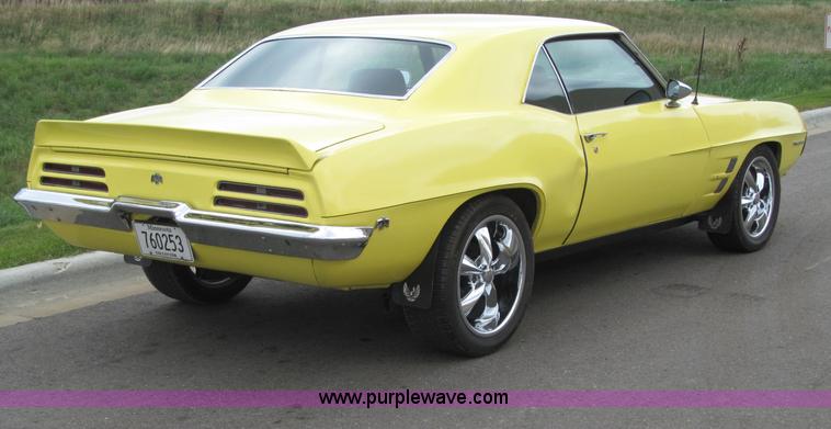 image for item F5509 1969 Pontiac Firebird