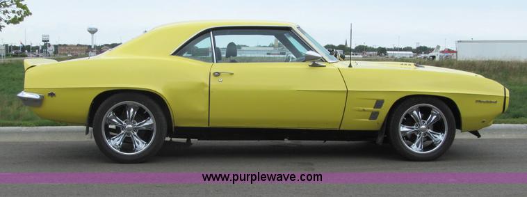 image for item F5509 1969 Pontiac Firebird