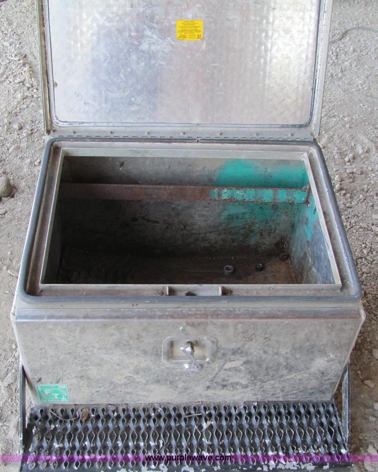 image for item F5514 (2) aluminum toolboxes