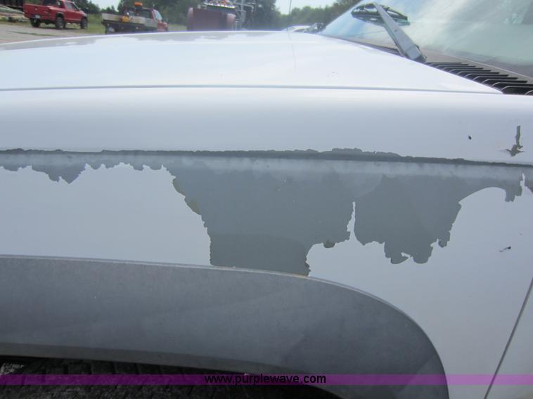 image for item F6508 1998 Chevrolet C3500HD flatbed pickup truck